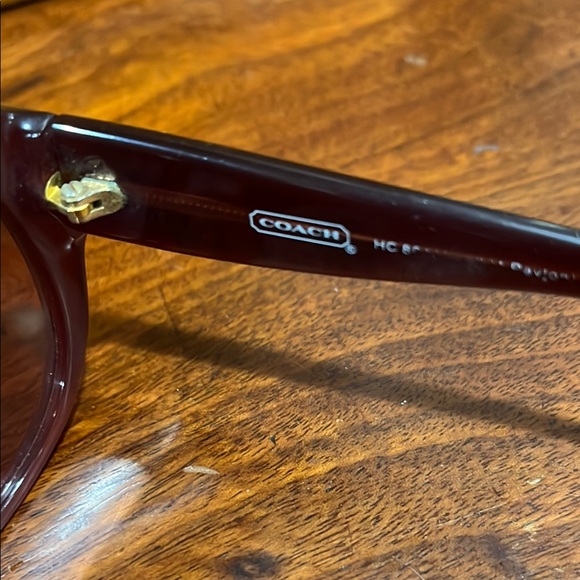 Coach Brown Sunglasses Classic Oval Design - Picture 3 of 12